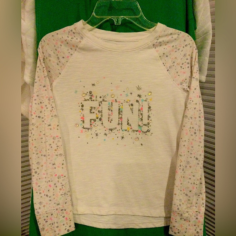 Cat & Jack girls shirt. M (7/8)